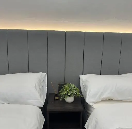 Idcs Place At Westjonesresidences Fuente *